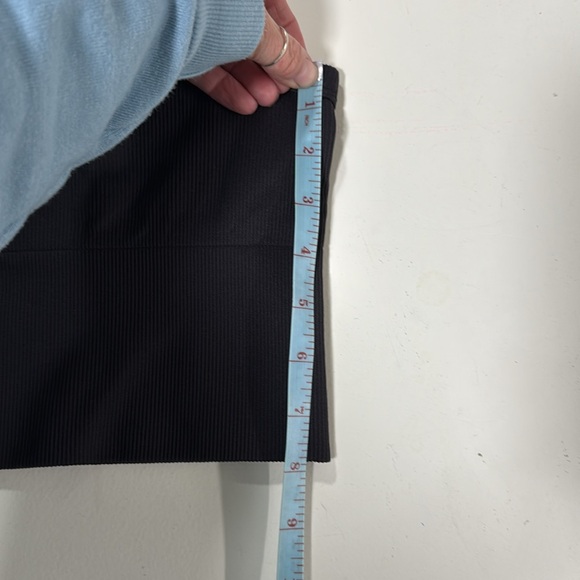 Ali cropped tank / yoga bra black I think it was M - Picture 5 of 5